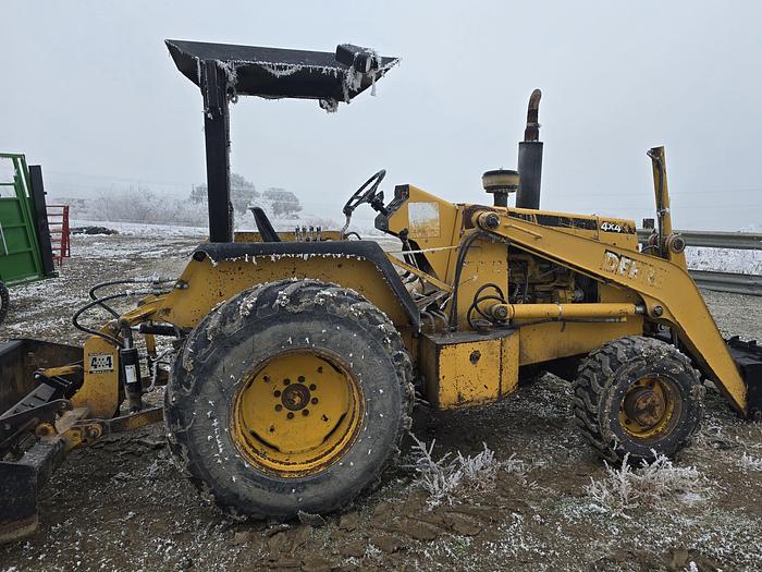 Used John Deere 210LE Skip Loader w/ Skid Steer Attach
