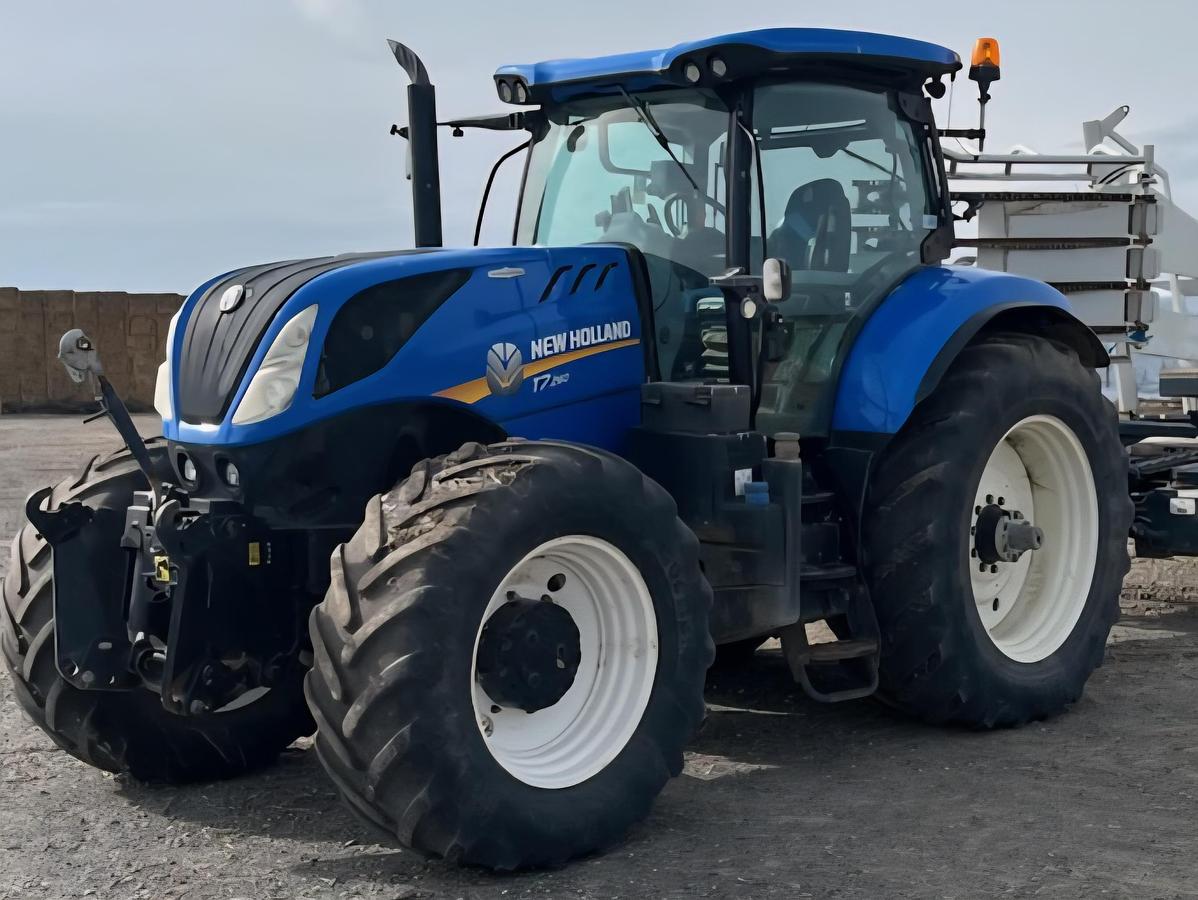 Used 2016 New Holland T7.260 Tractor w/ CVT Trans