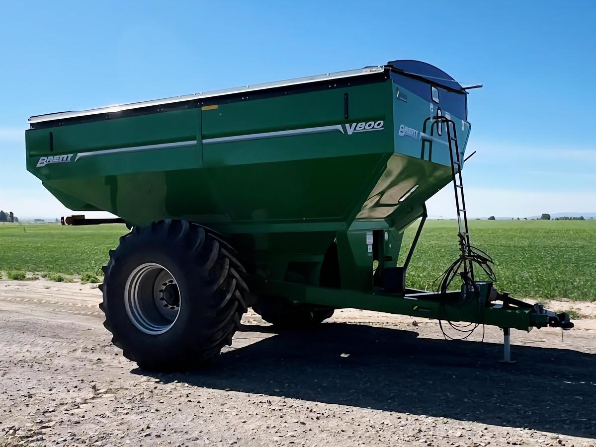 Used 2023 Brent V800 Grain Cart
