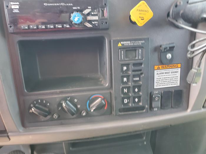 Used 2018 26' Peterbilt 337 Box Truck w/ 149k miles