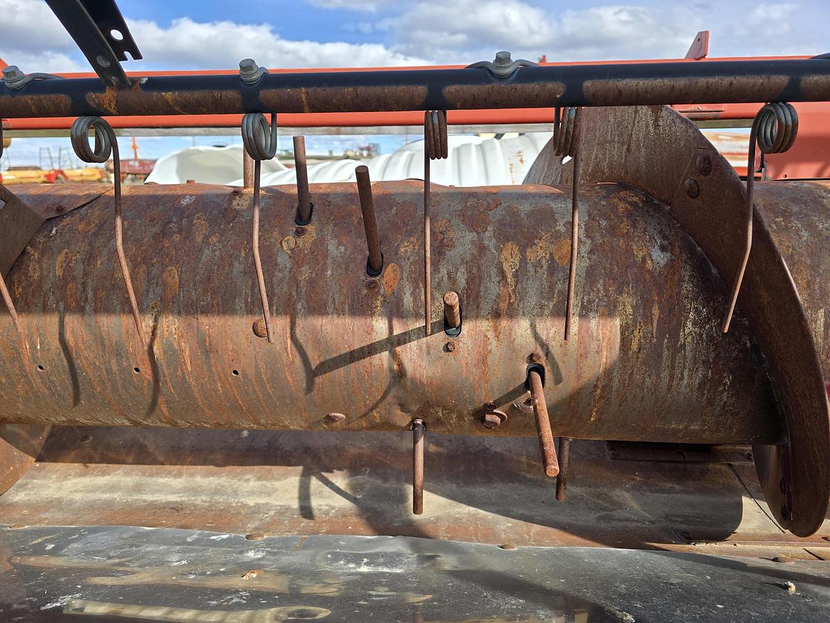 Used 2011 30' Case 2010 Grain Header