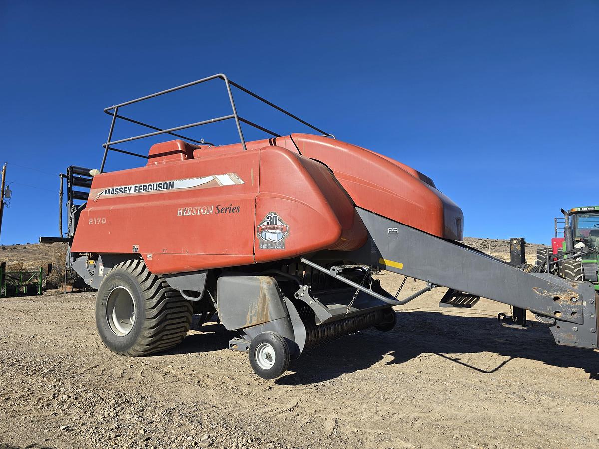 Used 2008 Massey Ferguson 2170 Baler