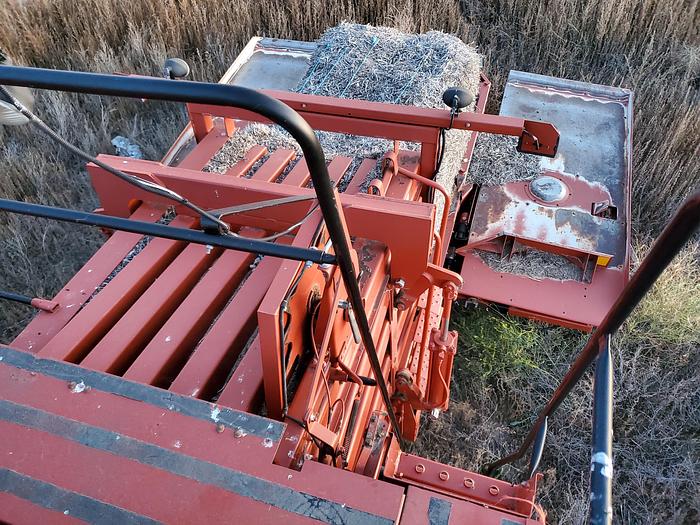 Used 2004 Hesston 4910 Baler w/ Accumulator - 4x4