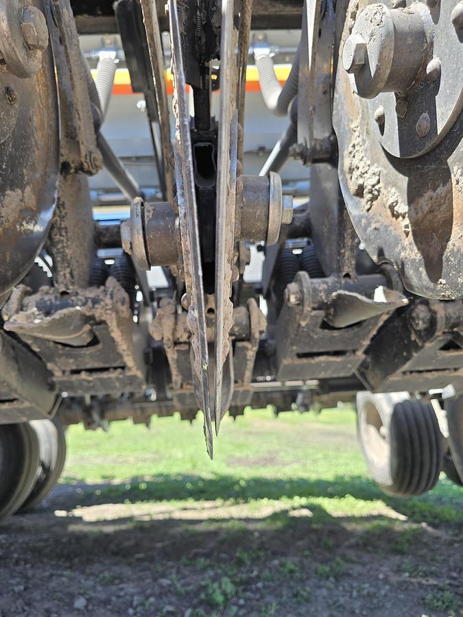 Used 2022 30' CrustBuster 4030 Grain Drill w/ Small Seed - 7.5" Spacing