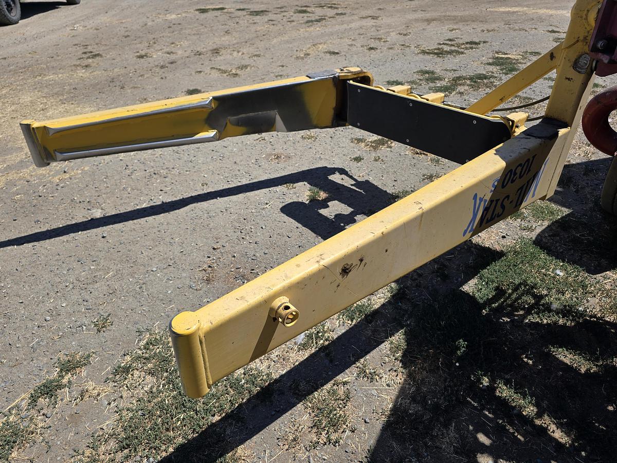 Used New Holland H9880 Balewagon w/ Big + Small Bale Clamps