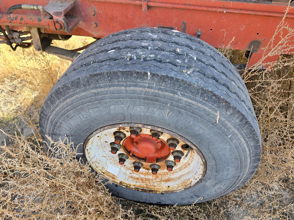 Used Freeman 5000 Bale Stacker