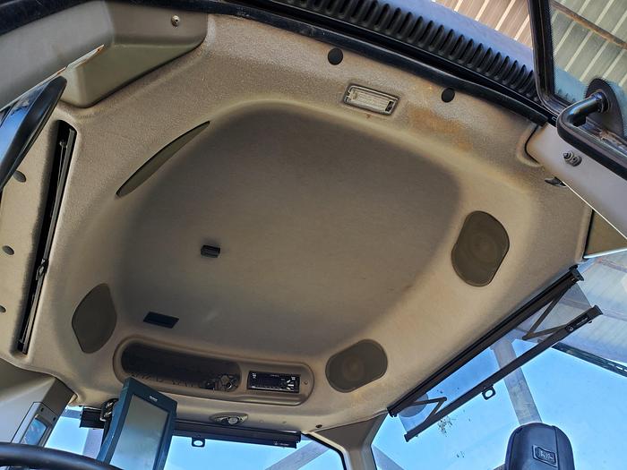 Used 2016 Case Magnum 250 Tractor w/ 3000 hrs