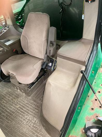 Used 2015 John Deere R4045 Sprayer w/ 2600 hrs