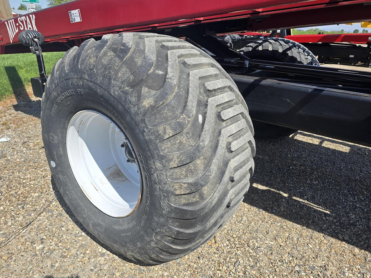 Used Mil-Stak PT/2016 Bale Stacker ** Factory Rebuilt **