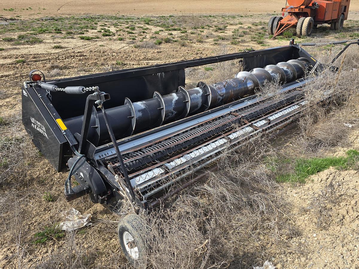 Used 22' Convey-All Pickup Header