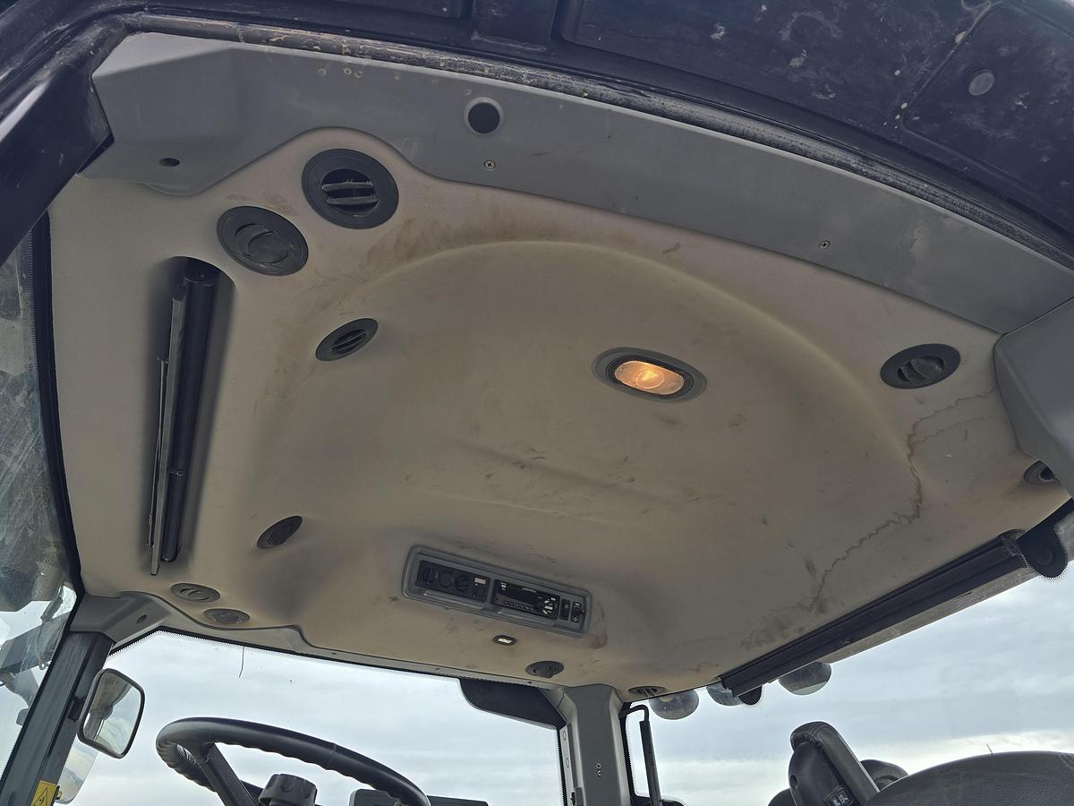 Used Versatile 335 Tractor w/ 2800 hrs