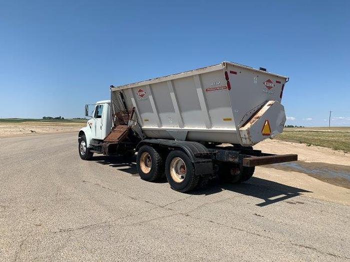 Used 2001 Interational 4900