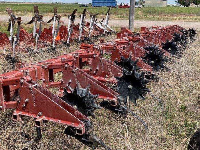 Used Case IH 1820 12R30 Row Crop Cultivator