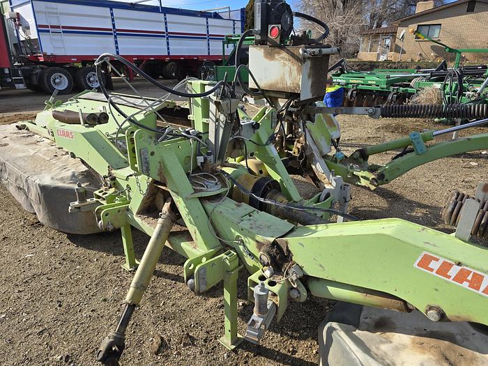 Used 26' Claas Disco 8550AS Triple Mower