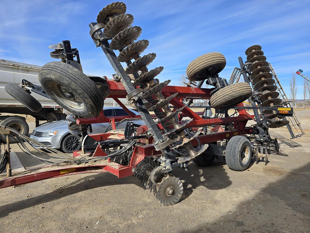 Used 2016 Case 335 Barracuda Vertical-Till Disk