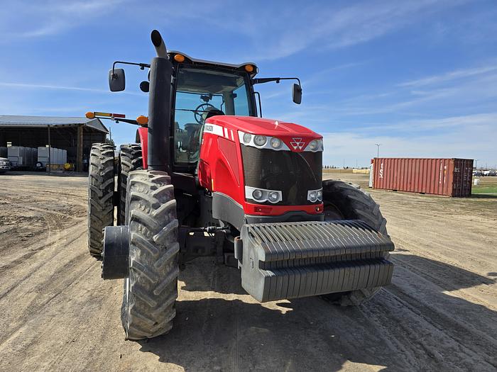 Used 2012 Massey Ferguson 8670 Tractor ** GOING TO AUCTION **