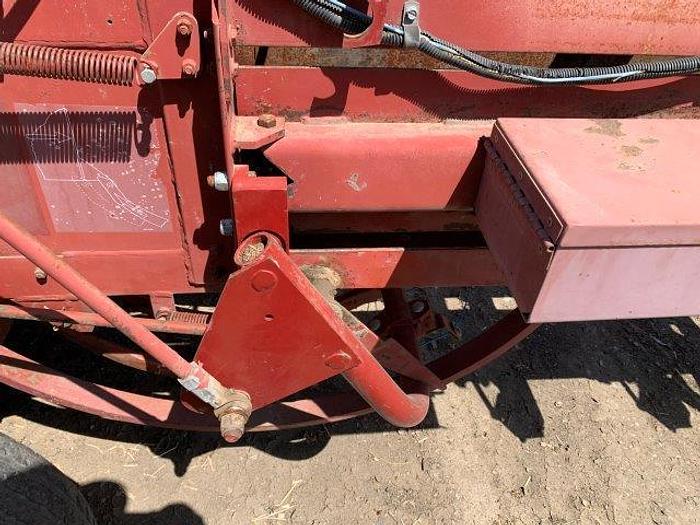 Used Freeman 370T 14X22 Chambered baler