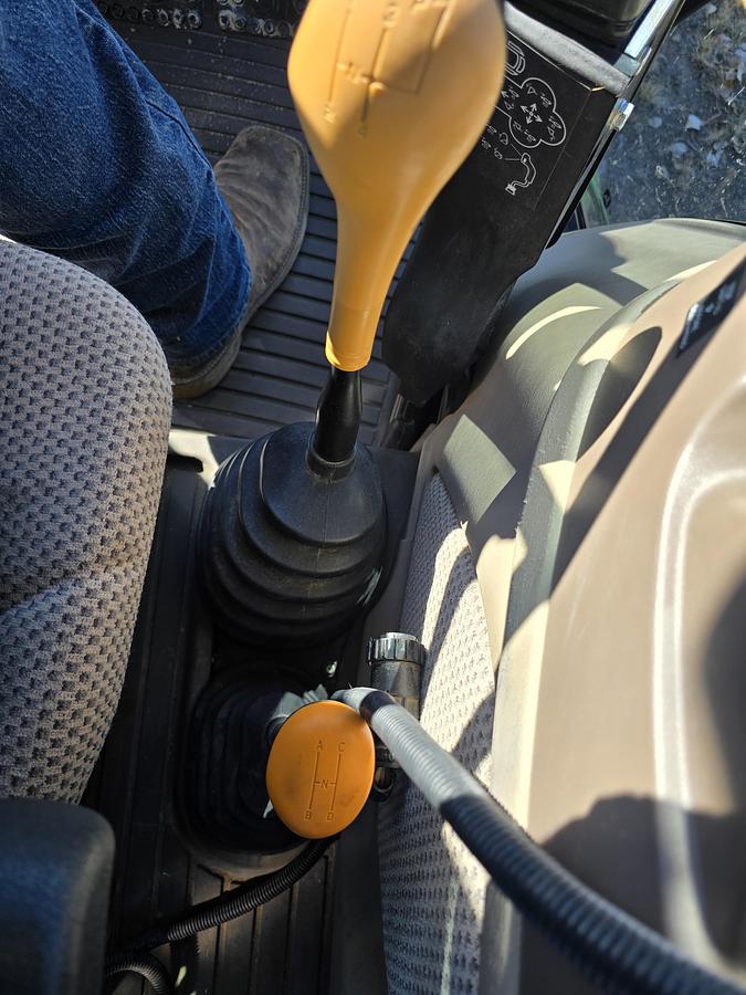 Used 2020 John Deere 5115M Tractor w/ 1100 hrs ** Loader Ready **