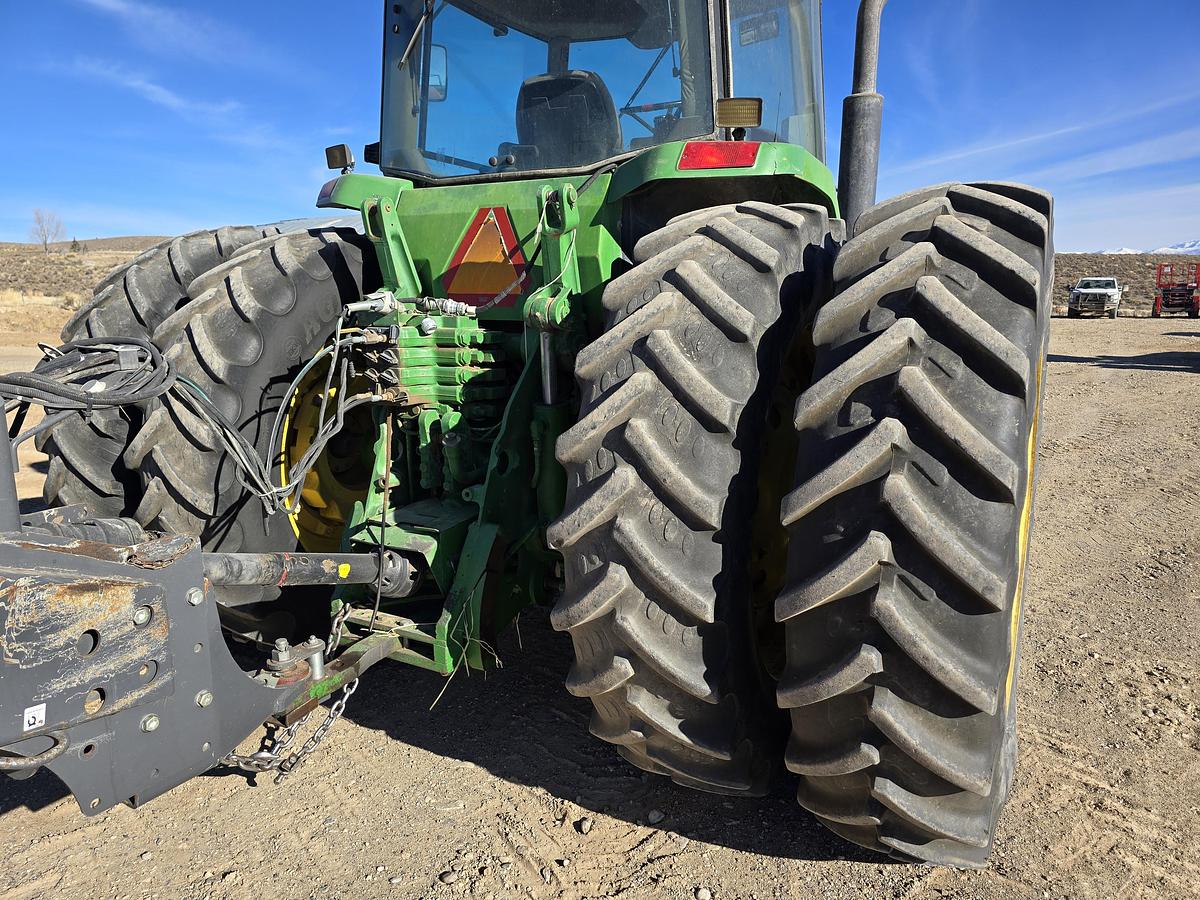 Used 1996 John Deere 8400 Tractor