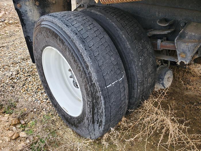 Used Ford F800 Dump Truck w/ Automatic Transmission