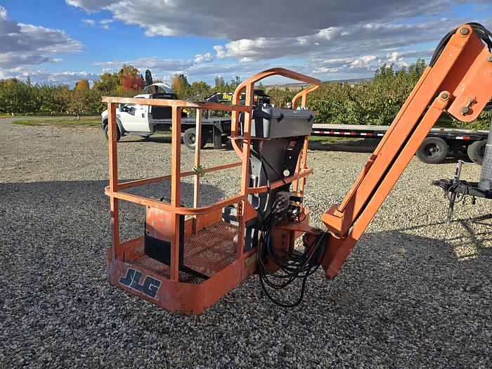 Used 2004 JLG 450AJ Articulating Boomlift