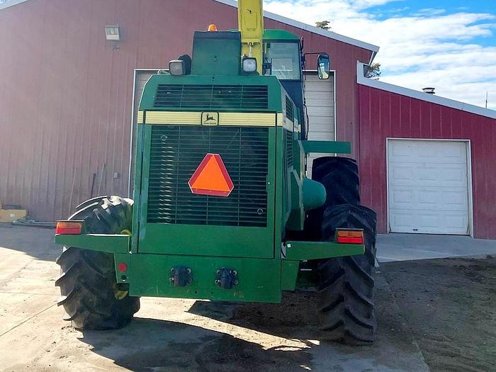 Used 2002 John Deere 6850 Forage Harvester w/ Pickup Header