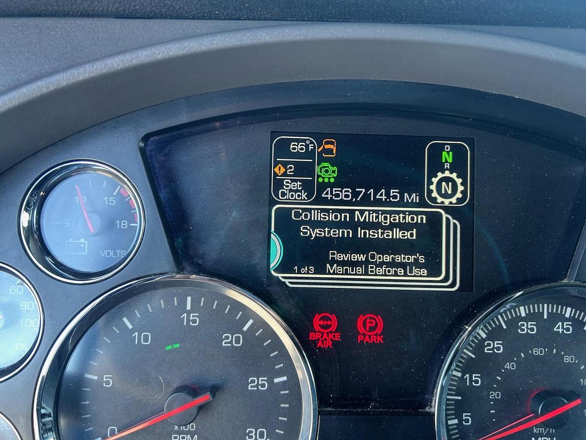 Used 2020 Kenworth T680 Truck