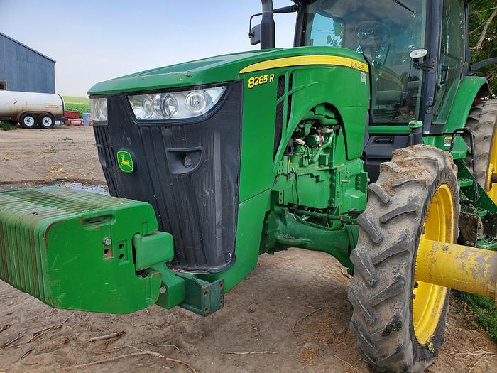 Used 2012 John Deere 8285R Tractor w/ IVT