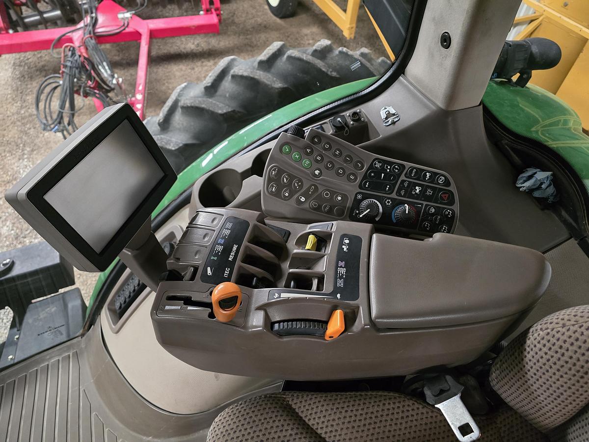 Used 2013 John Deere 8235R Tractor w/ 3700 hrs