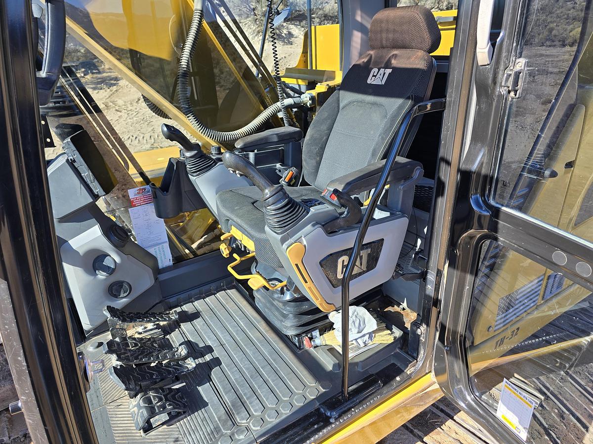 Used 2018 Caterpillar 320 Excavator w/ Thumb