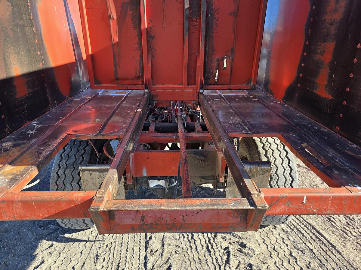Used ** Going to Auction ** Freeman 5000 Bale Stacker