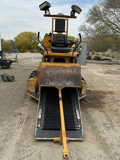 Used 2015 Double L 4530 Potato Scooper