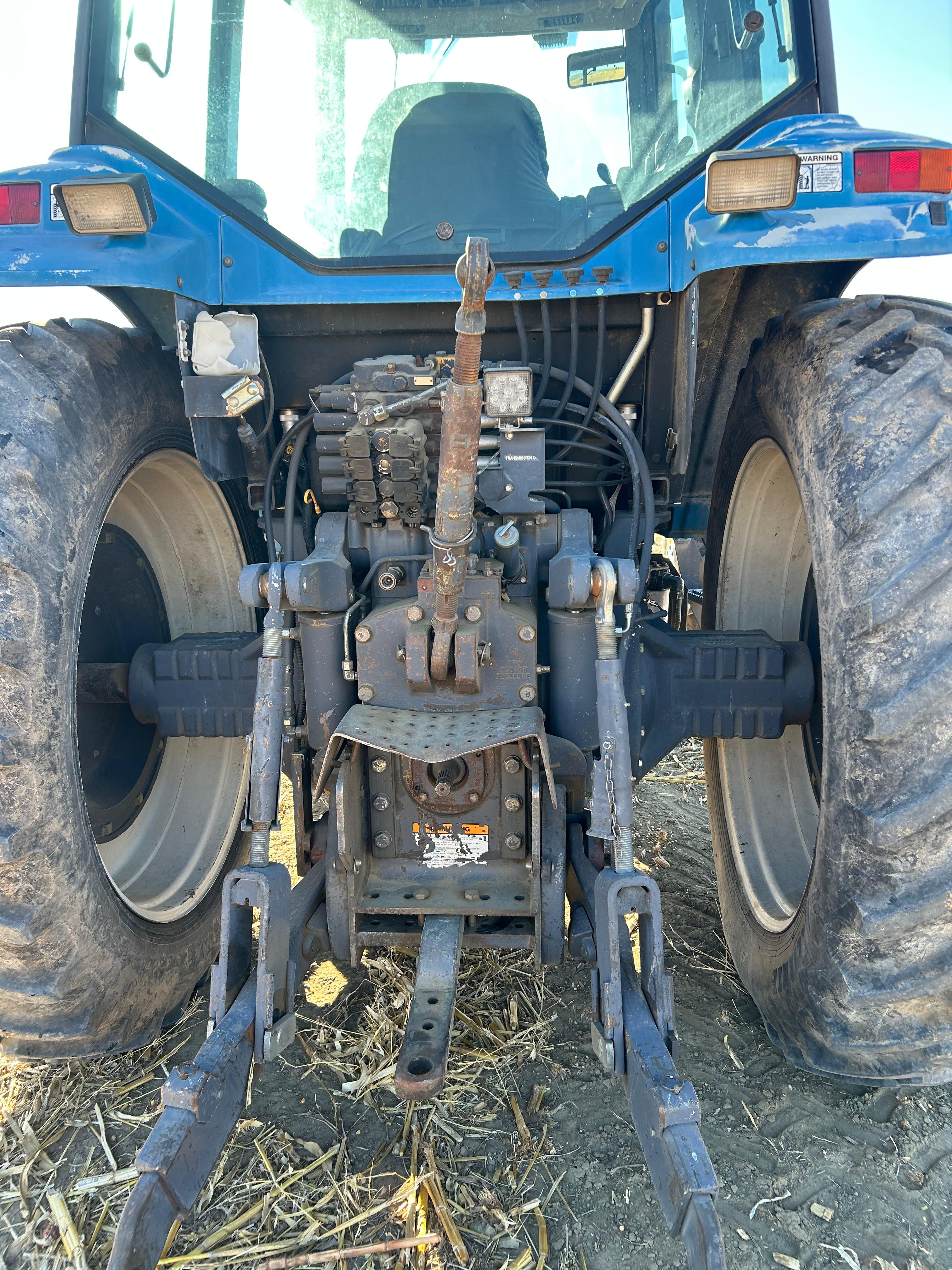 Used 1995 Ford / New Holland 8770 Tractor ** New Engine **