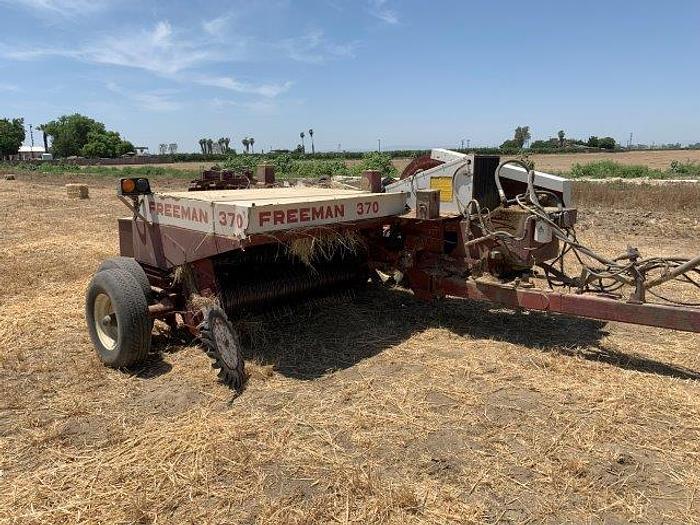 Used Freeman 370T 14X22 Chambered baler