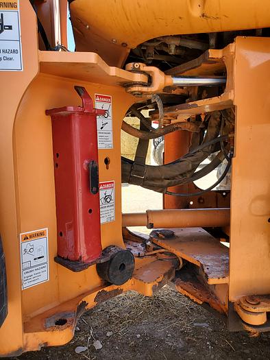 Used Case 521D Wheel Loader w/ 3000 hrs