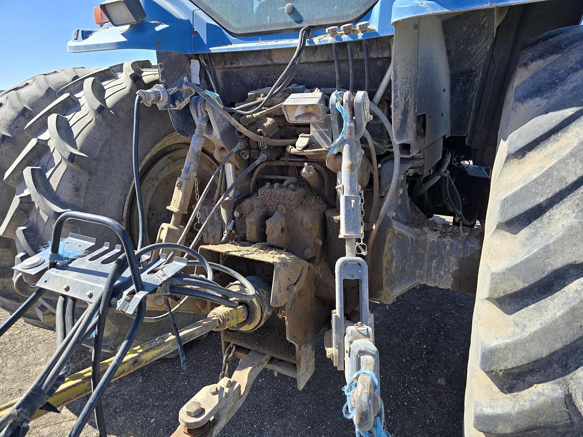 Used ** Going to Auction ** Ford Genesis 8970 Tractor