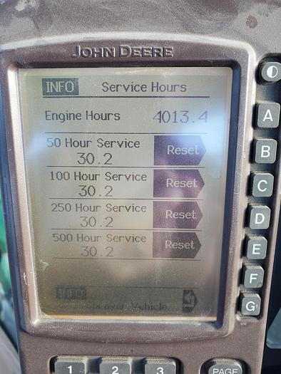 Used 2006 John Deere 4920 Sprayer w/ 4000 hrs