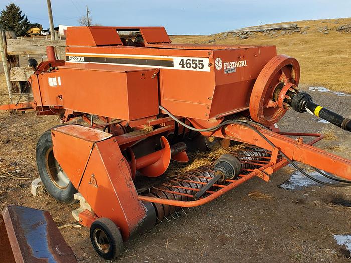 Used Hesston 4655 Baler ** Field Ready **