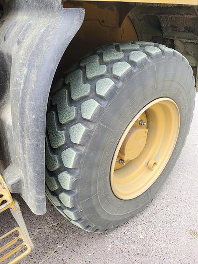 Used 2022 Caterpillar 910 Wheel Loader