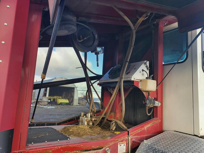 Used 2015 Stinger 6500 Bale Stacker