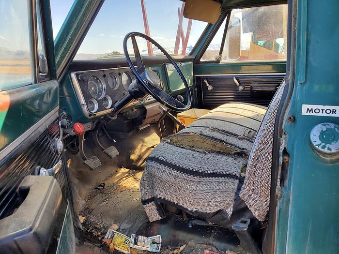 Used 1972 Chevrolet C60 Manure Truck