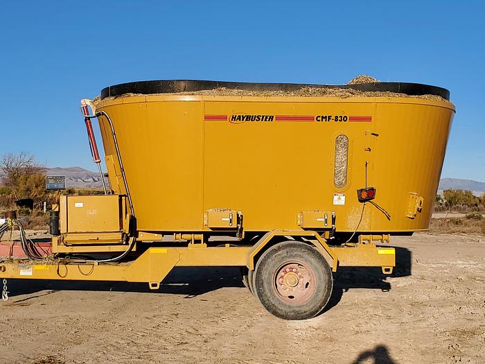 Used 2021 HayBuster CMF-830 Vertical Feed Mixer