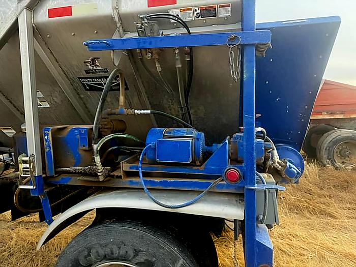 Used 1994 20' Trinity Eagle Bridge Belt Trailer