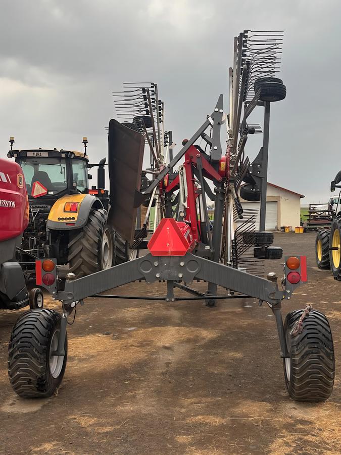 Used 2023 Massey Ferguson RK842SD-TRC PRO Rotary Rake