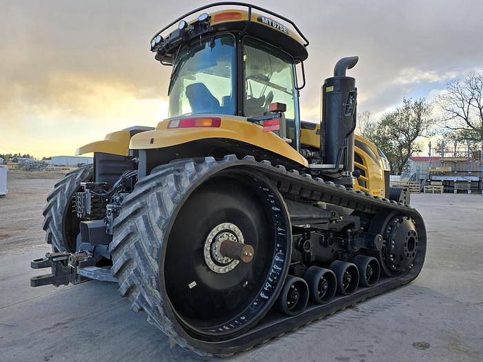 Used 2019 Challenger MT875E Tractor w/ 2900 hrs