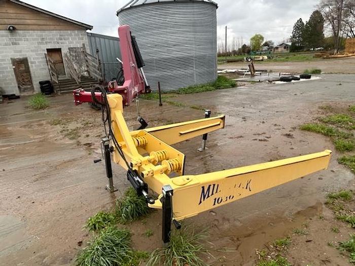 Used Mil-Stak 1030S Big Bale Clamp for NH H9880 - 3x4 bales