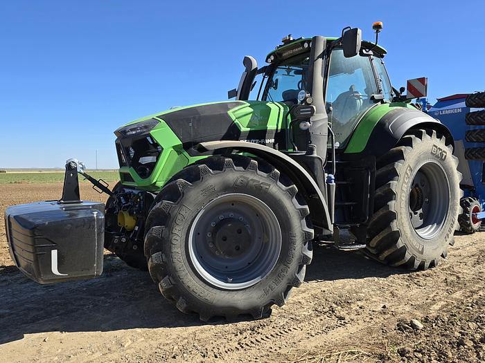 Used 2023 Deutz-Fahr 9340TTV Warrior Tractor w/ 300 hrs