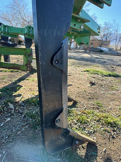 Used John Deere 915 Ripper - 7 Shank **All New Shanks**