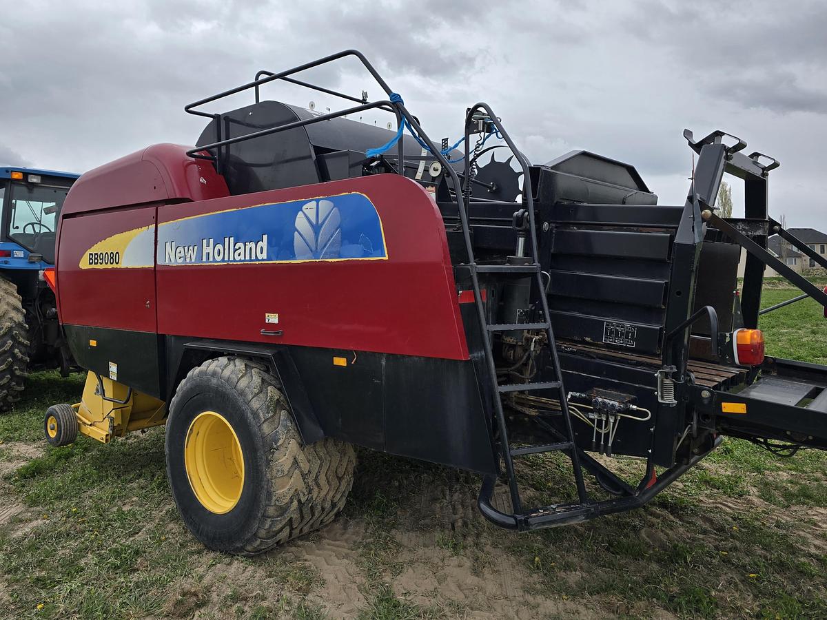 Used 2012 New Holland BB9080 3x4 Baler ** Only 10k Bales **