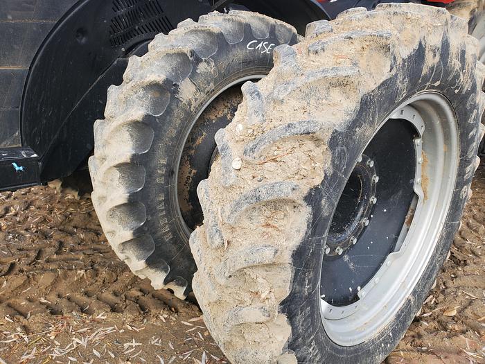 Used 2017 Case Magnum 310 CVT Tractor - 2900 hrs